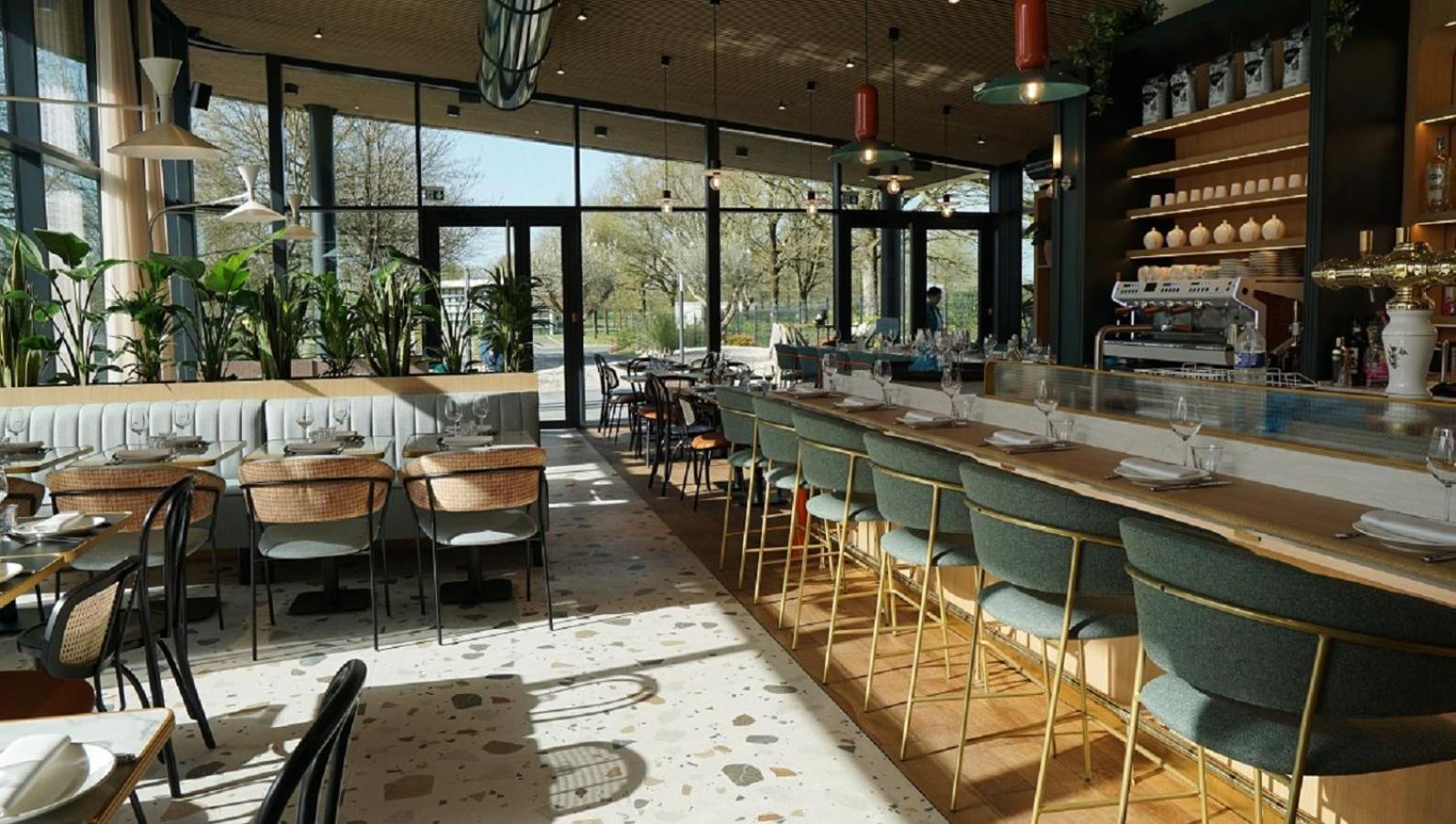 The Originals Boutique Hotel Restaurant Saint James, Монтегю Екстериор снимка